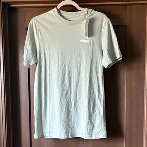 Men’s Puma tee